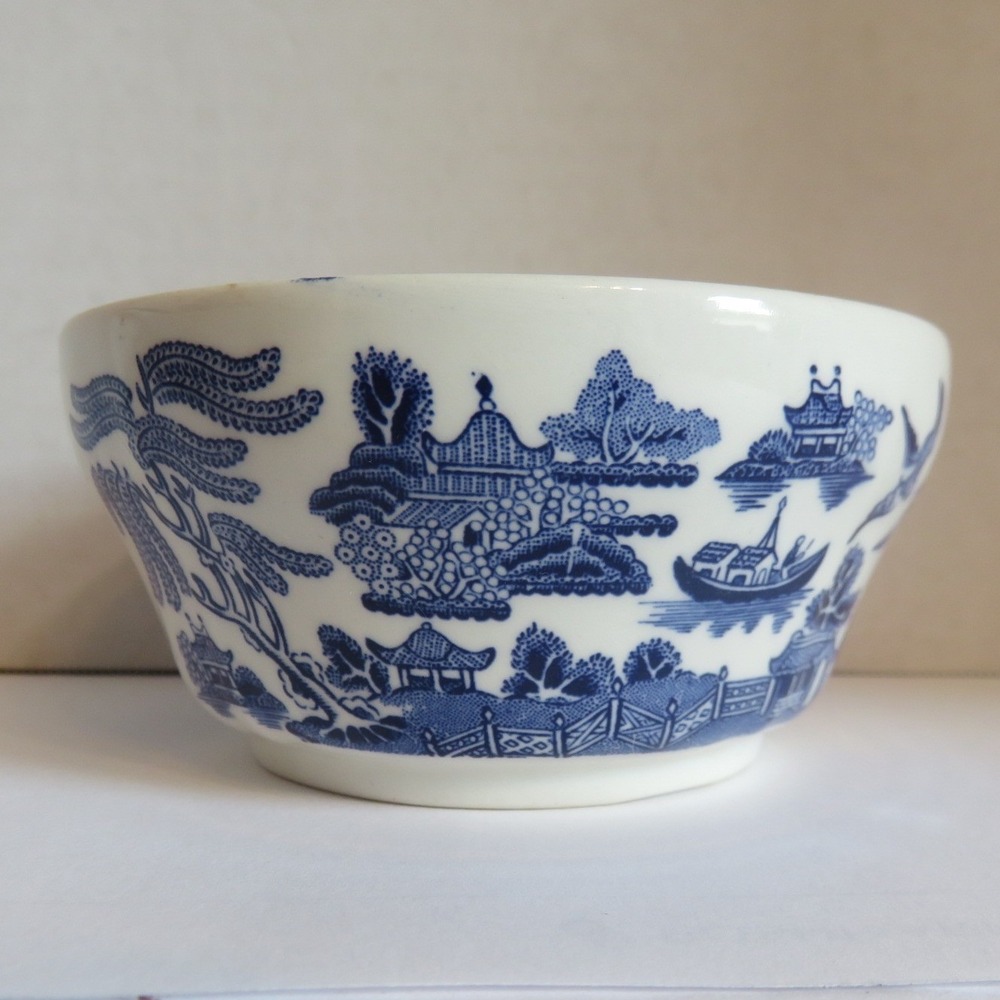 Vintage Blue Willow Small Bowl Made in England Blue White Transferware 4 Inch